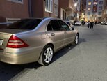 Mercedes C 240-7