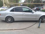 Mercedes E 240-5