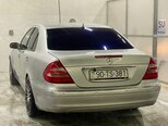 Mercedes E 240-8