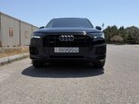 Audi Q7-1
