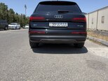 Audi Q7-7
