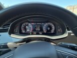 Audi Q7-8