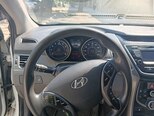 Hyundai Elantra-9