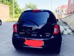 Nissan March-21