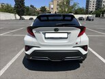 Toyota C-HR-2