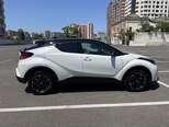 Toyota C-HR-4