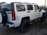 Hummer H3-2