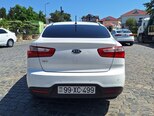 Kia Rio-2