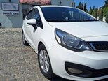 Kia Rio-7