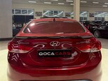 Hyundai Elantra-10