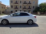 Kia Cerato-10