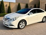 Hyundai Sonata-2