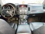 Mitsubishi Pajero-9