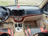 Hyundai Santa Fe-5