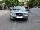 Hyundai Sonata-11