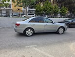 Hyundai Sonata-5