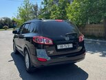 Hyundai Santa Fe-5