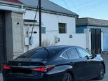 Lexus ES 300h-10