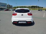 Kia Pride-5