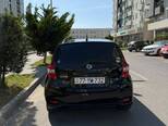 Nissan Note-5
