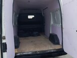 Ford Transit-12