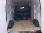 Ford Transit-11
