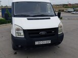 Ford Transit-17