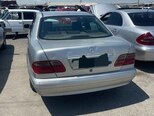 Mercedes E 200-2