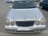 Mercedes E 200-1