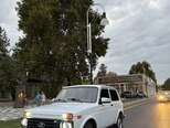 LADA (VAZ) Niva-2