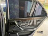 Mercedes E 270-11