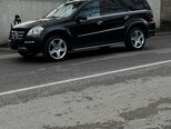 Mercedes GL 550 4MATIC-2