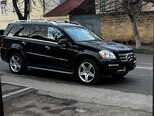 Mercedes GL 550 4MATIC-4
