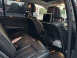 Mercedes GL 550 4MATIC-15