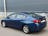 Chevrolet Cruze-17