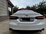 Toyota Camry-3