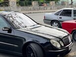 Mercedes E 240-7
