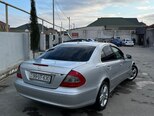 Mercedes E 220-4
