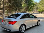 Chevrolet Cruze-17