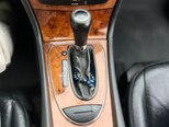 Mercedes E 280-10