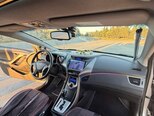 Hyundai Elantra-11