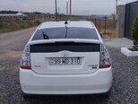 Toyota Prius-7