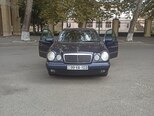 Mercedes E 220-7