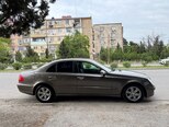Mercedes E 220-3