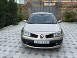 Renault Megane-6