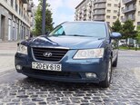 Hyundai Sonata-1