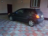 Kia Rio-9
