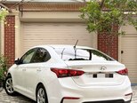 Hyundai Accent-7
