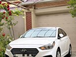 Hyundai Accent-4