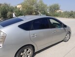 Toyota Prius-3